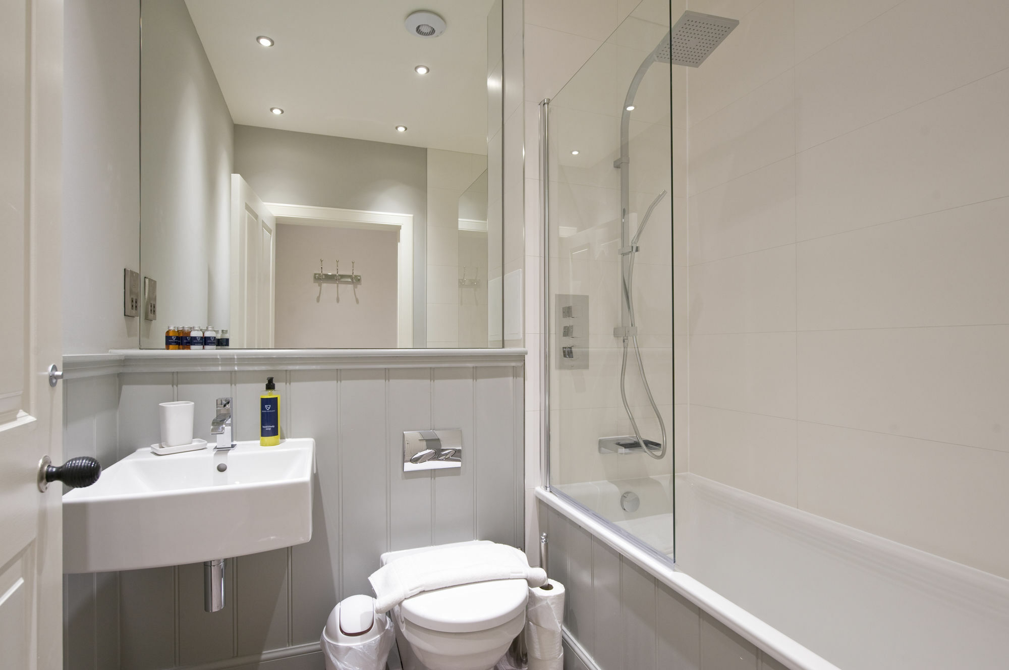 No1 Apartments Edinburgh - George IV Bridge Екстер'єр фото